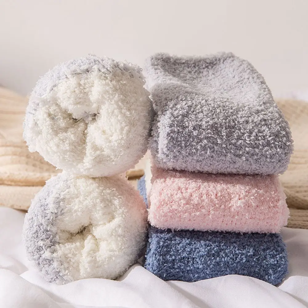 Chaussettes en molleton de Campanjaponais pour femmes, griffe de chat de dessin animé, chaussettes mi-tube pour la maison, chaussettes de sol d'hiver, chaussettes de sommeil mignonnes, automne et hiver