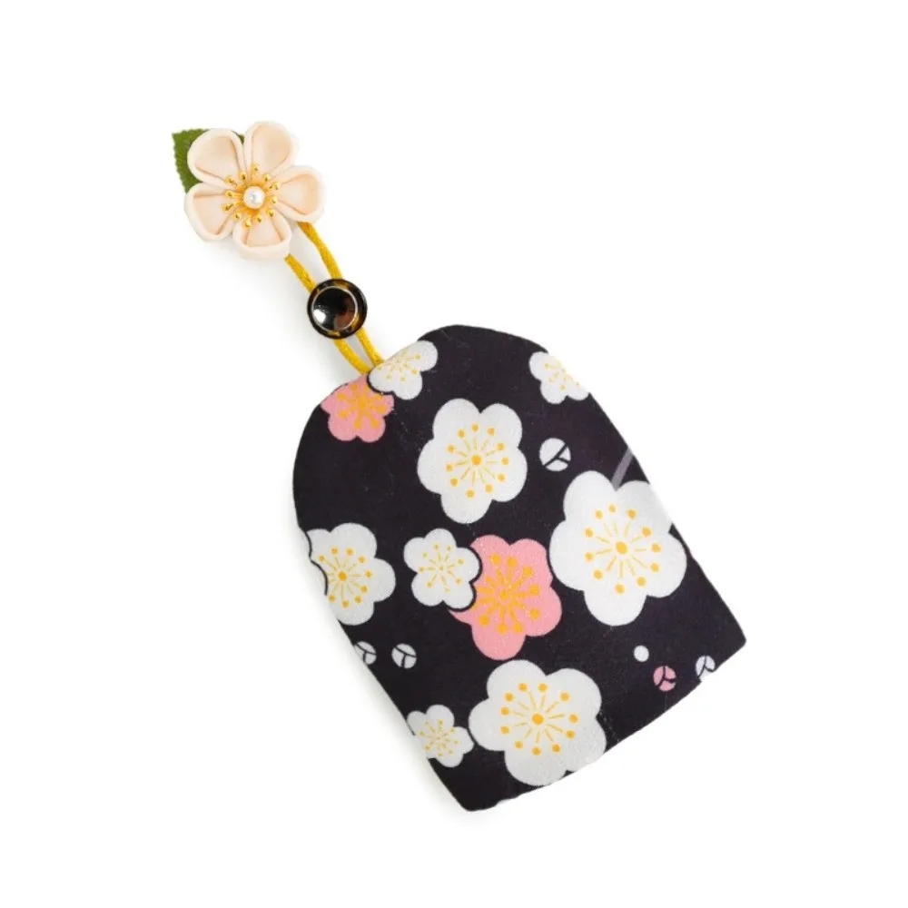 

Japanese Style Pull Out Key Case Pull Rope Mechanism Portable Fabric Key Holder Arch Keyring Storage Kitty Keychain Bag