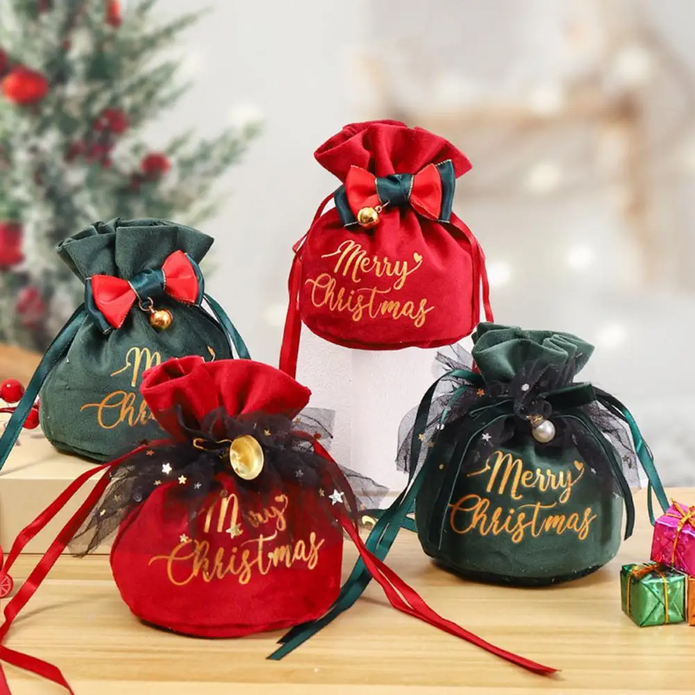 Christmas Gift Bags Velvet Goodie Bags Drawstring Pouch Xmas Presents Pouches Containers with Bell Bow Party Favors