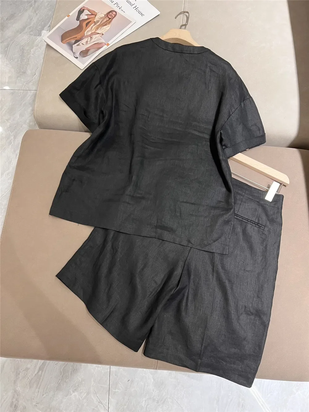 Women Linen Black Set Bead Chain V-Neck Short Sleeve Blour and High Waist Shorts