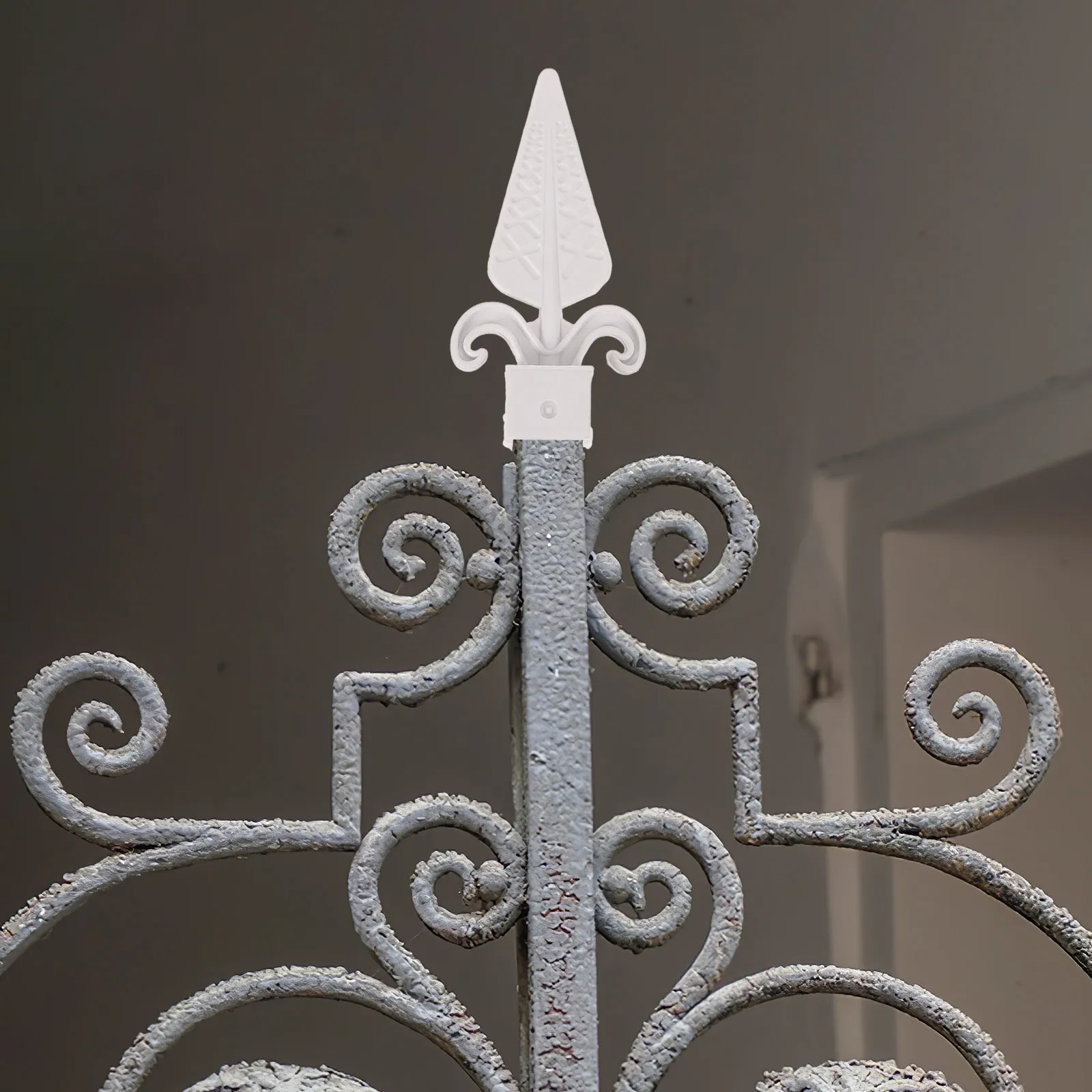 10Pcs Decorative Spear Head Fence Finials Outdoor Fence Gate Post Topper Garden Yard Rust Resistant Plastic Finial Post Tops
