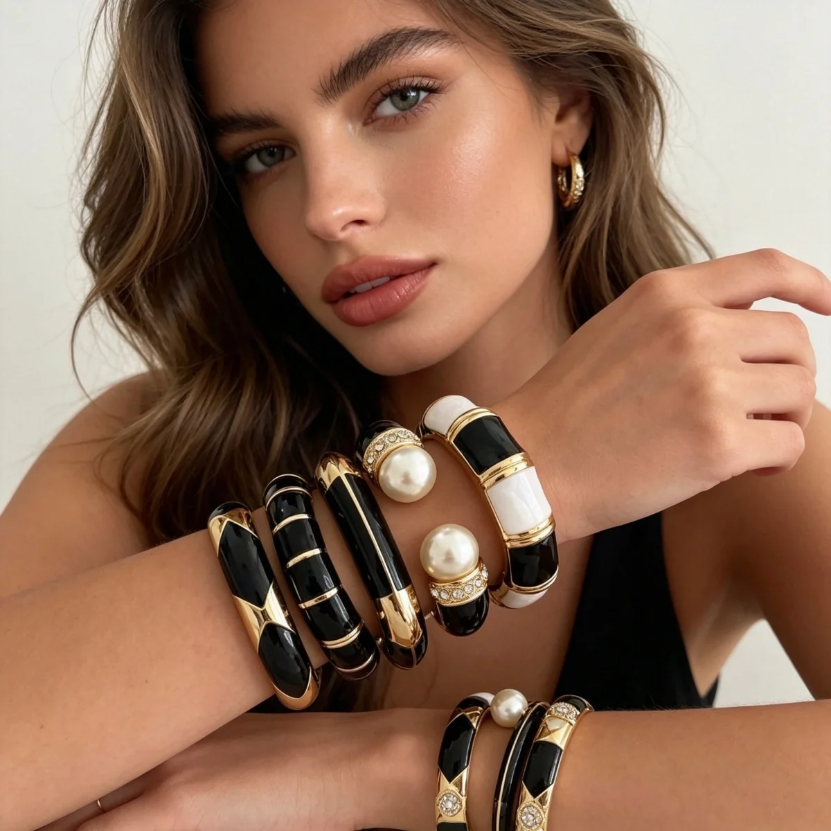 Vintage Schwarz-Weiß Gesplittete Emaille-Manschettenarmbänder für Damen und Herren, Punk Geometrisches Blumenmuster, Wellenförmiger Bambus-Gelenk-Armreif Schmuck – Detail 15