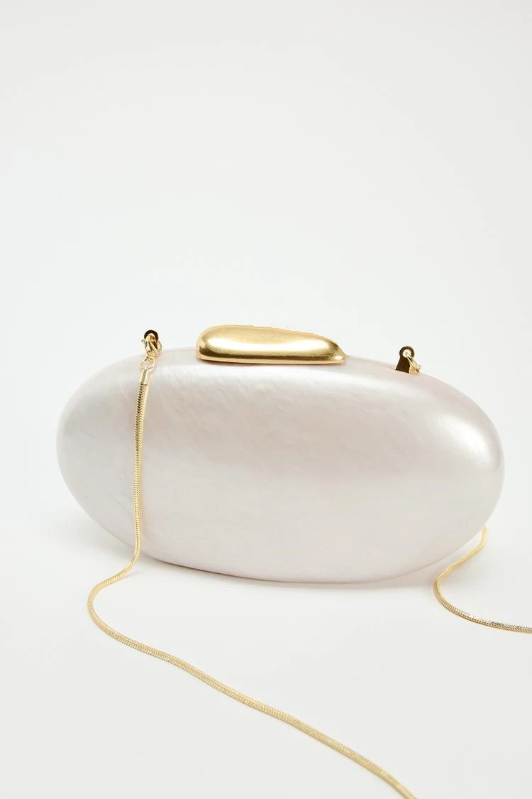 Egg shape Clutch Bag Acrylic purse women wedding evening party cute ivory pearl color purse handbag summer new 2024