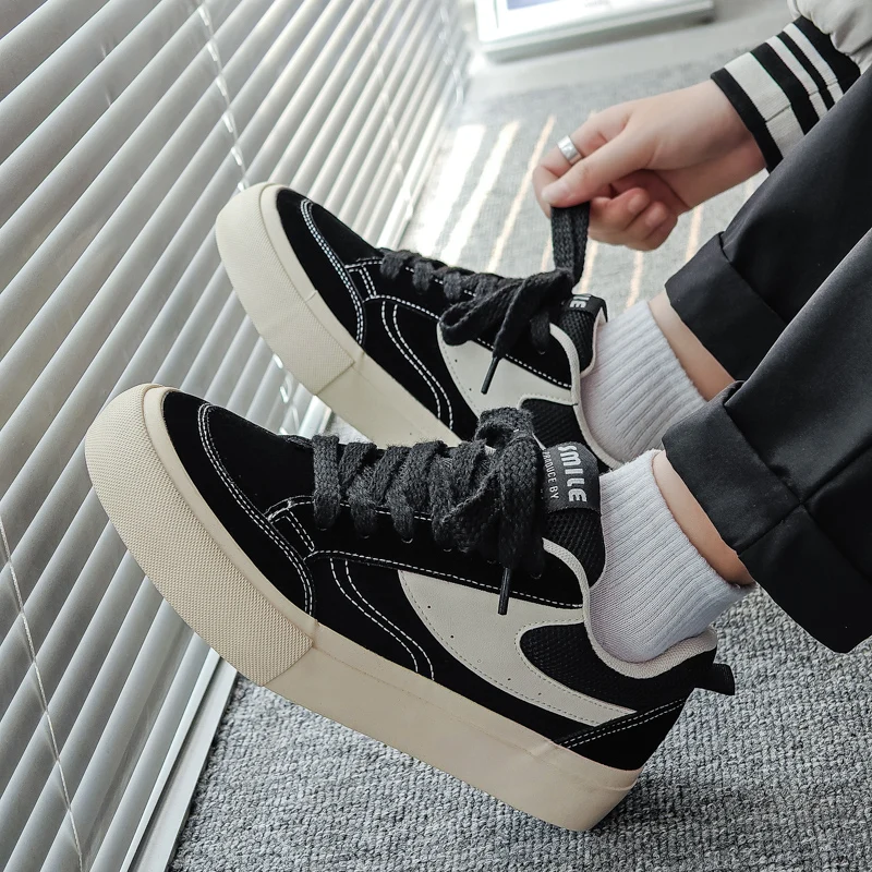 Baskets Plates à Lacets pour Homme, Chaussures d'Extérieur Décontractées, Design Simple, Plateforme Polyvalente, Style de Rue, 44