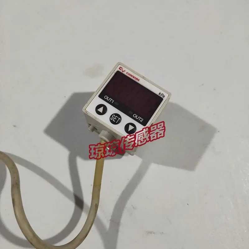 

MPS-V33RC-NGAT MPS-R34R-NGA Датчик давления с цифровым дисплеем Манометр