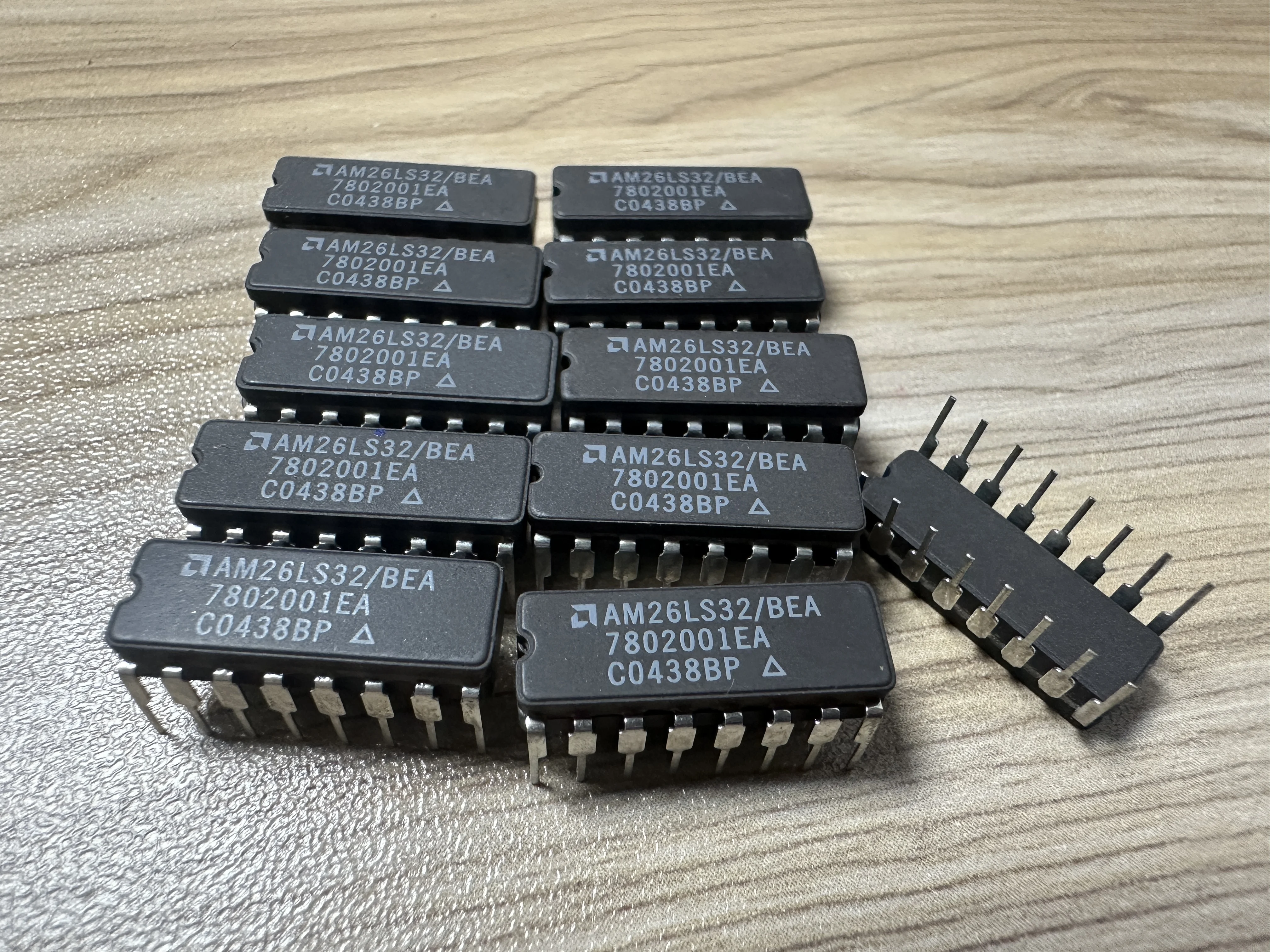 AD7865ASZ-1  AD7865ASZ-2 AD7865  AD QFP