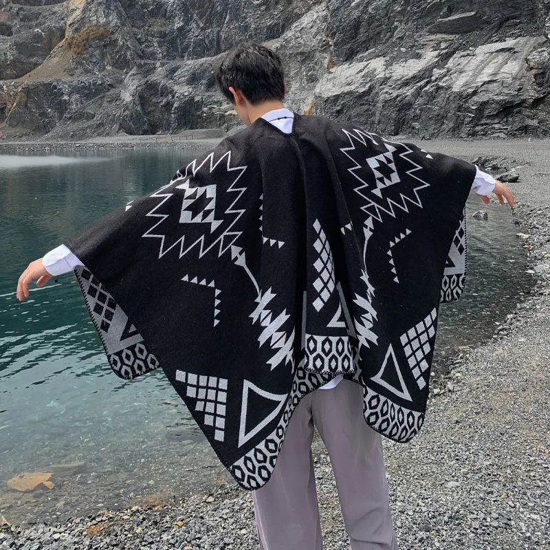 

2025 Thick Men's Shawl Warm Travel Clothing Tibetan Style Northwest Desert Coat Ethnic Wind Shoulder Wrap Outerwear