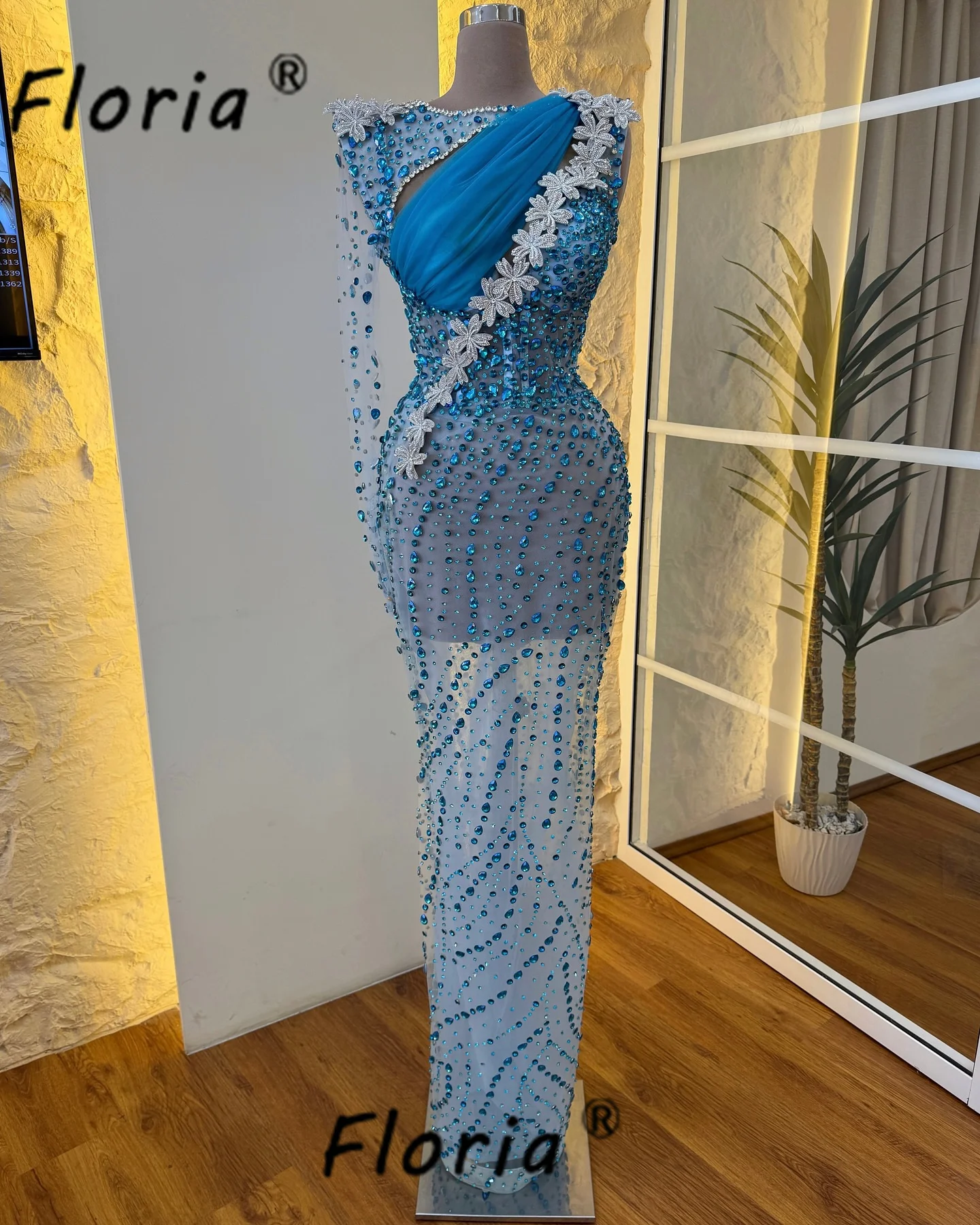 

Luxury Blue Fully Rhinestones Crystal Evening Dresses with Tassels Heavy Beads 3D Flower Couture Celebrity Dress Robe de soiree