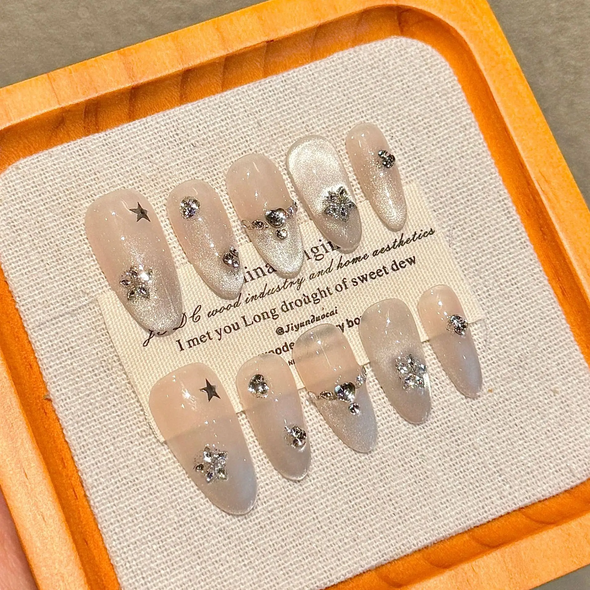 

10 PCS Luxury Handmade Press on Nails Middle Oval Gradual cat's eye Design with 3-PIECE Tool Adhesive Nail Glue Tabs