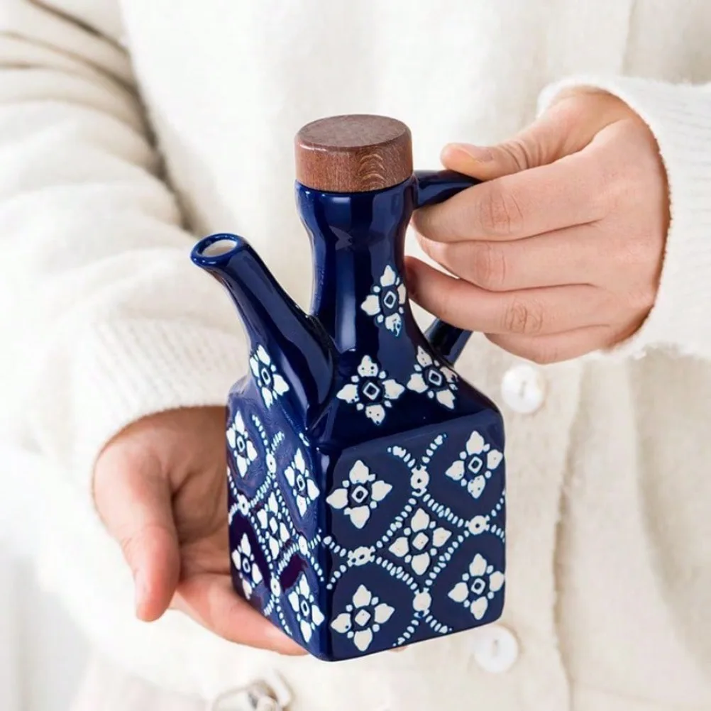

American Oil Pot Household Style Ceramic Bottle Chili Bottle Soy Sauce Vinegar Olive Oil Storage Container Kitchen Accessories