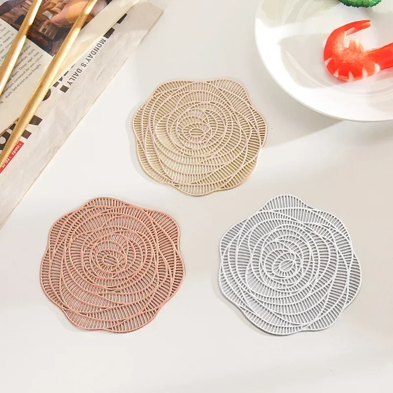 Rose Flower Shape Drink Cup Coasters Kitchen Mat PVC Placemat Hot Pad Table Placemats Dining Table Mat Heat Insulation Non-Slip