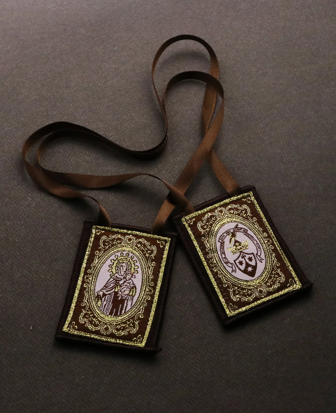 Diyalo 3 Stück/1 Stück katholische Unsere Liebe Frau Carmen und Heiliges Herz Jesu bestickte braune Landsapulare religiöse Schmuck Gebetsgeschenke – Detail 3