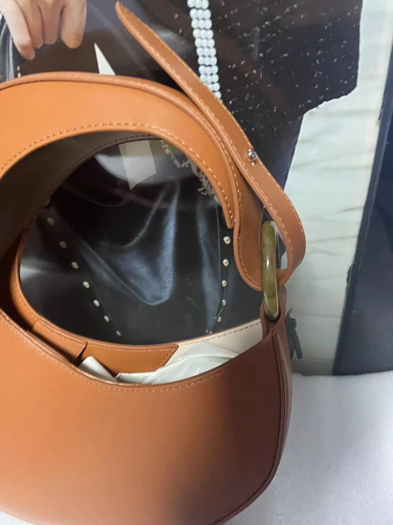 2024 New High-end Texture Niche Design Crescent Bag Irregular Oval Bag Trend Fashion Armpit Bag Large Capacity Simple Shoulder