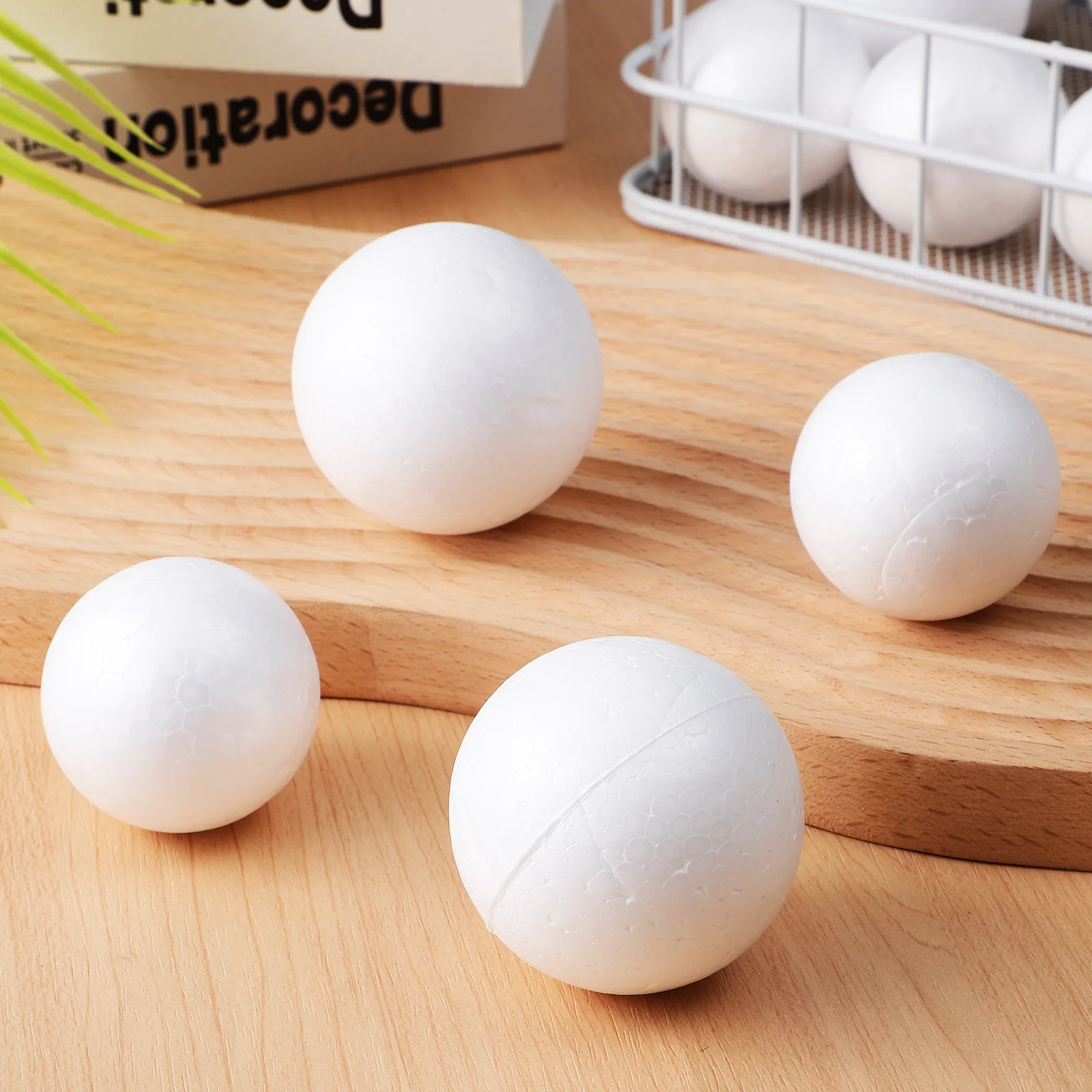 60 Stück Schaumstoffbälle, runde weiße Schaumstoff-Bastelbälle, 2 Größen, für Hochzeit, Party, Dekoration, DIY, Kunsthandwerk, Schulprojekte