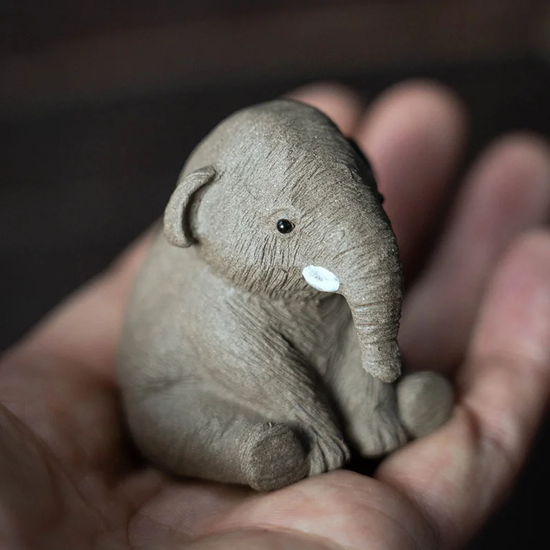 

2024 New Resin Tea Pet Elephant ature Figurine Handmade Tea Set Tea Table Decoration Collectible Item Tea Loving