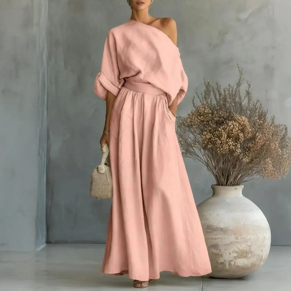 

Элегантный женский костюм-двойка 2026: топ с коротким рукавом и повседневные брюки, сексуальный комплект с вырезом-лодочкой, однотонный, весна-осень