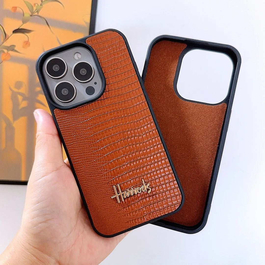 

Luxury 3D letter Retro lizard pattern leather Case for iPhone 17 16 15 14 Phone Cover 12 11 Pro MAX Hard Shockproof Back Funda