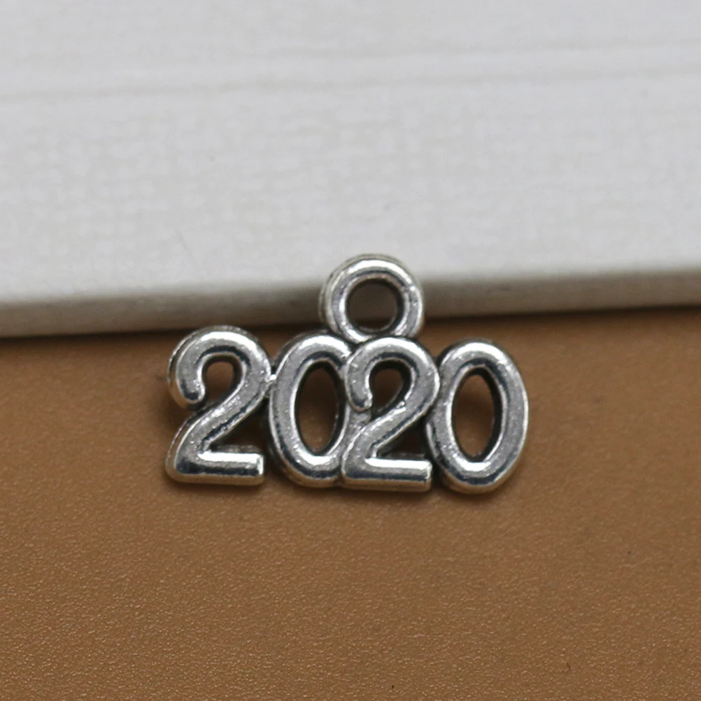 

100pcs Year Number Alloy Vintage 2020 Diy Jewelry Making Accessories Necklace Bracelet Keychain Dangle Costume Creative Gift
