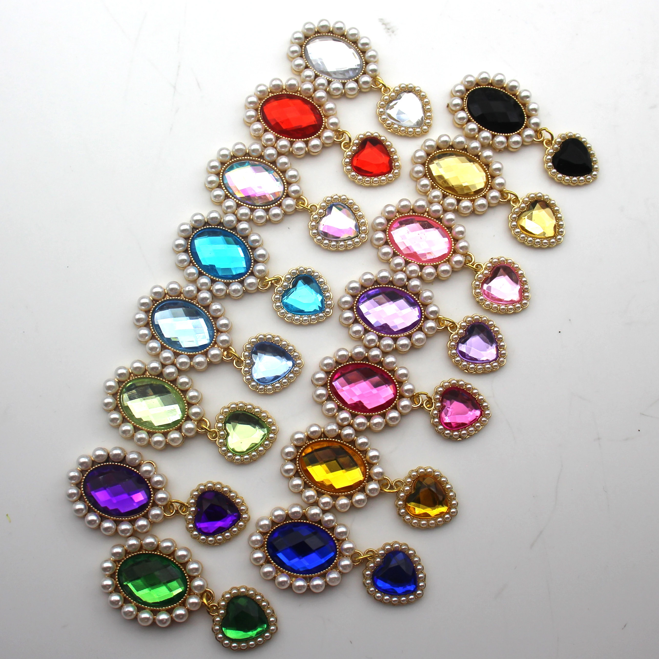  10Pcs Pearl Rhinestone Connector Charms 2.3×5cm Gold Plated Oval Crystal With Heart Dangle Pendant For Bikini Dress DIY Jewelry