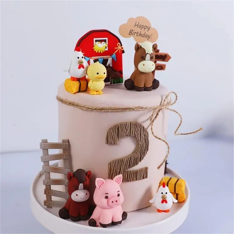 97QD Farm Series Cake Decoration تتميز بأرقام بطة دجاج الخنزير المربح للمواضيع الإبداعية للأطفال