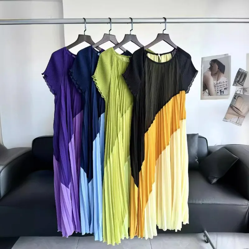 

Miyake Summer New Dress for Women, Contrasting Color, Loose Fit, Plus Size, Thin and Cool, Age Reducing Large Hem Dress