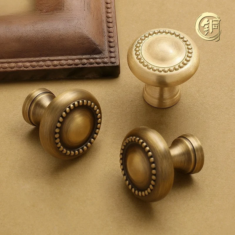French Retro Single Hole Brass Handle, Light Luxury Drawer Cabinet Wardrobe Door Pull Knob