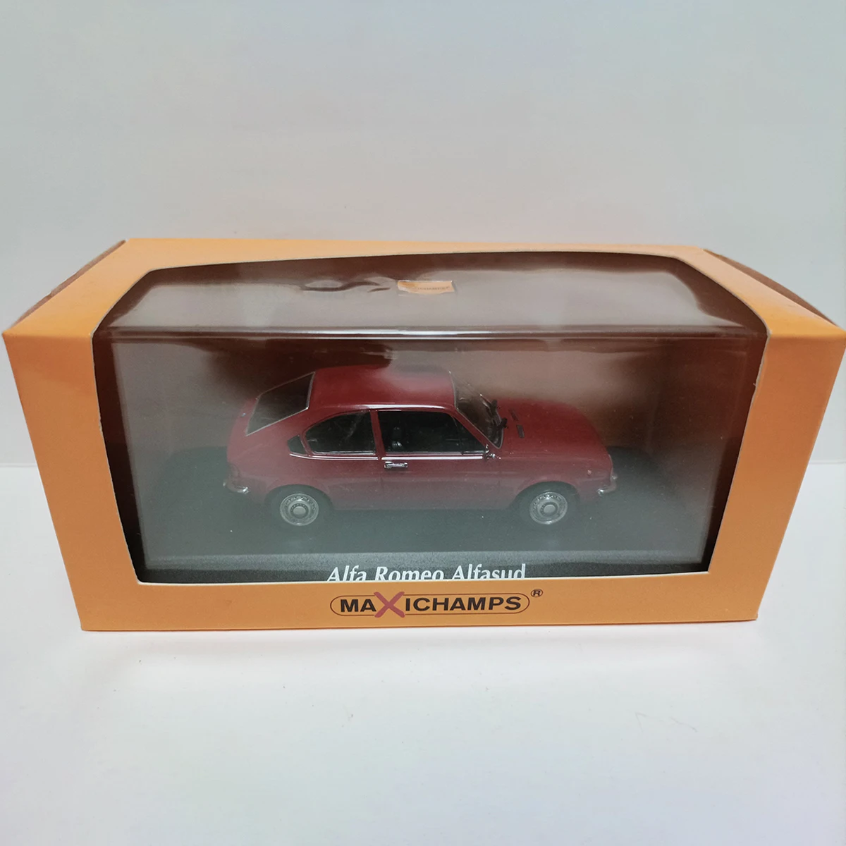 modelo-a-escala-1-43-de-aleacion-fundida-a-presion-alfa-romeo-alfasud-1972-coche-deportivo-de-juguete-clasico-nostalgia-regalo-para-adultos-souvenir-exhibicion-estatica