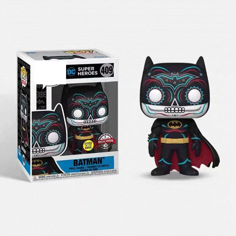 

Товары с Бэтменом постоянного тока, аниме, мультяшные фигурки, куклы, креативные персонализированные студенческие игрушки, настольные светящиеся украшения, подарки, оптовая продажа