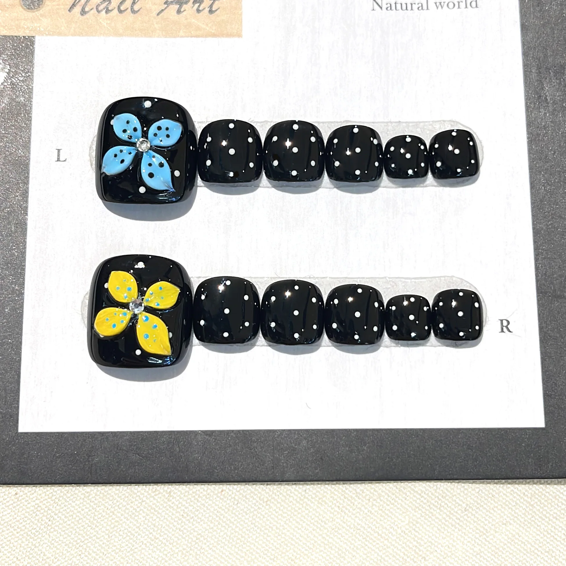 12PCS Original Handcrafted Toe Press On Nails, Black Base 3D Blue Yellow Flower Polka Dot Fake Toenails