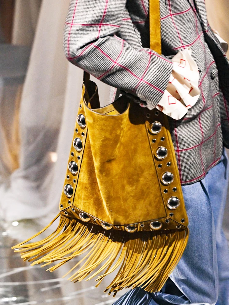 Bohemian Vintage Faux Suede Torby na ramię dla kobiet Luksusowe designerskie torebki Torebki 2025 Nowość w frędzlach Nit na ramię Crossbody — zdjęcie 2