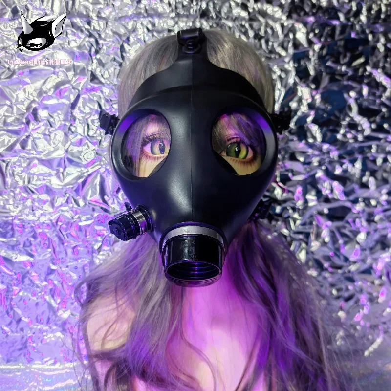 Rubber anti-chemical cat latex clothes, straps, gas masks, new full masks, full masks, silver-plated cos props