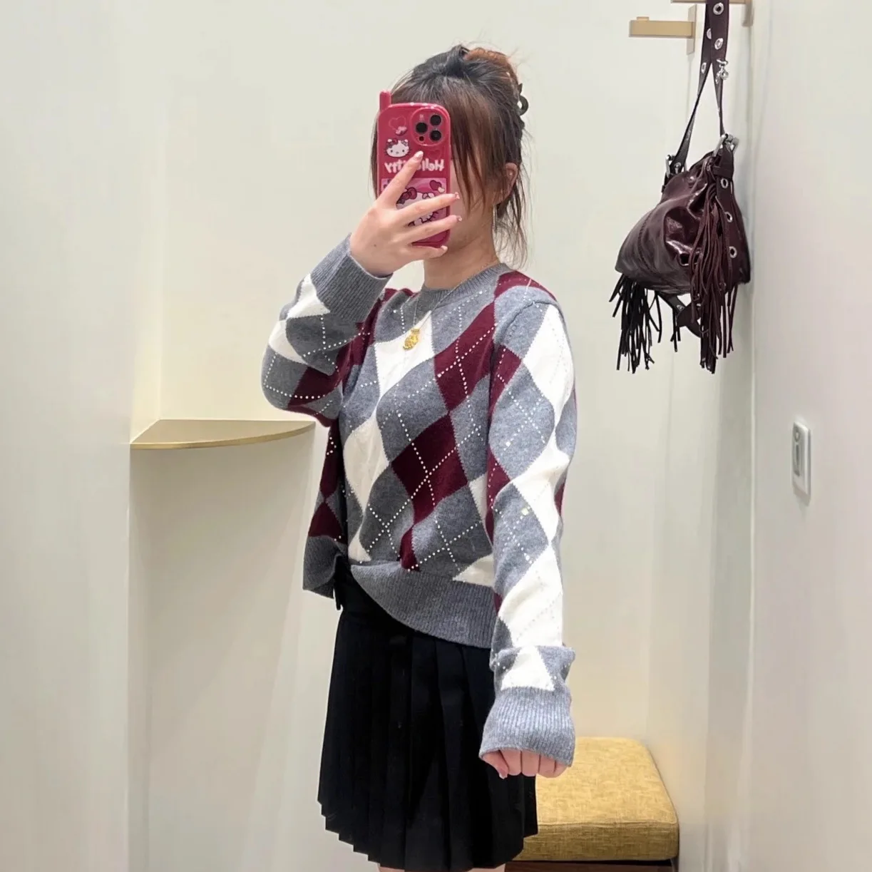 

Women Crew Neck Argyle Pattern Contrasting Long Sleeve Knit Sweater Autumn/Winter Rhinestone Slim Elegant Casual Pullover