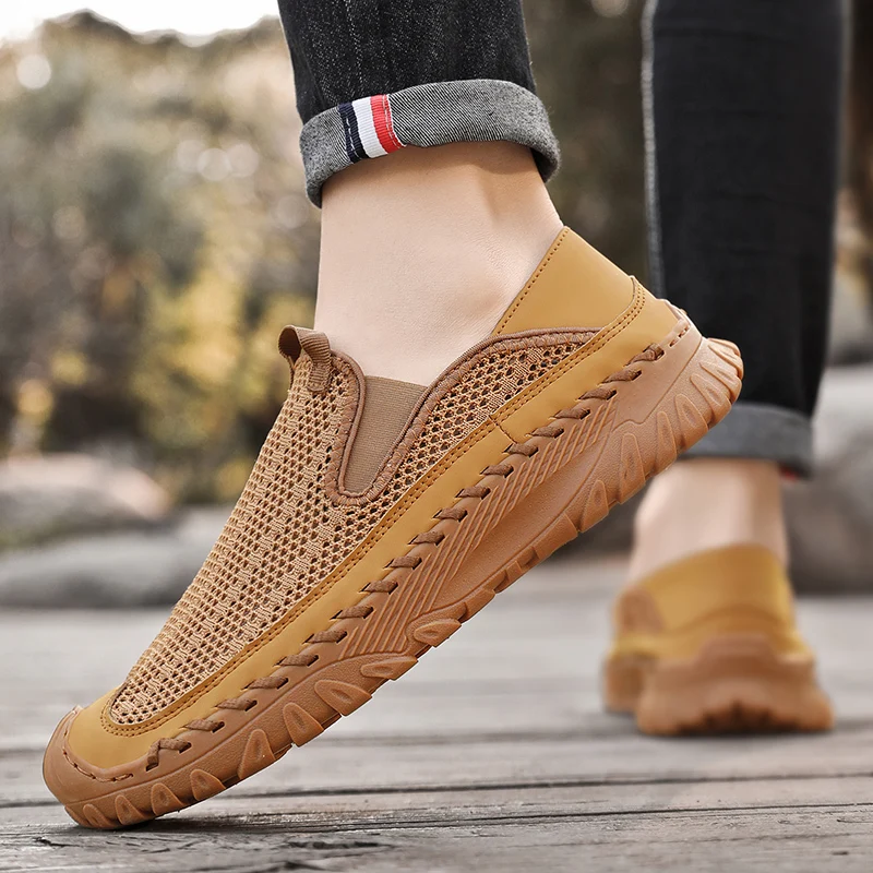 

Повседневная обувь с полой сеткой, легкая и дышащая.