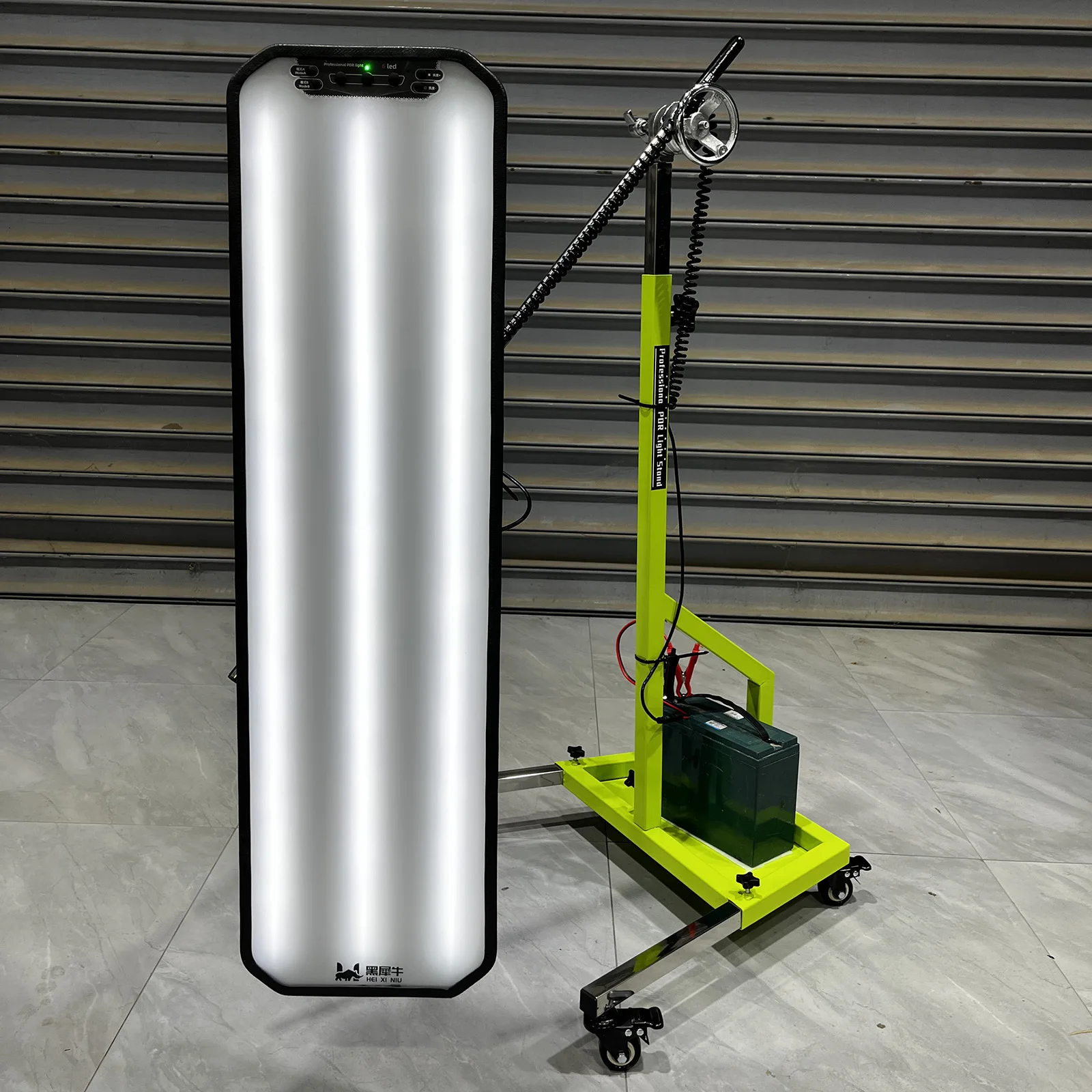 

Heavy Duty PDR Light PDR LED Lamp Reflector Board Dent Repair Tools LED Light Reflection Board With Adjustable Holder Hand Tool