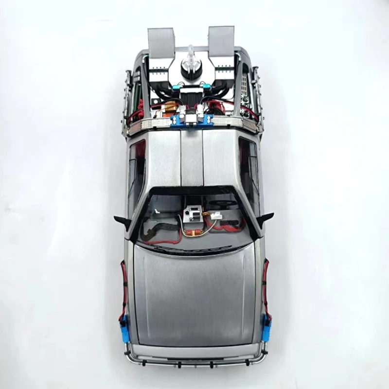 HOT Series 1:18 DeLorean DMC-12 Back to the FutureTIME MACHINE Alloy Car Model Holiday Gifts Toys