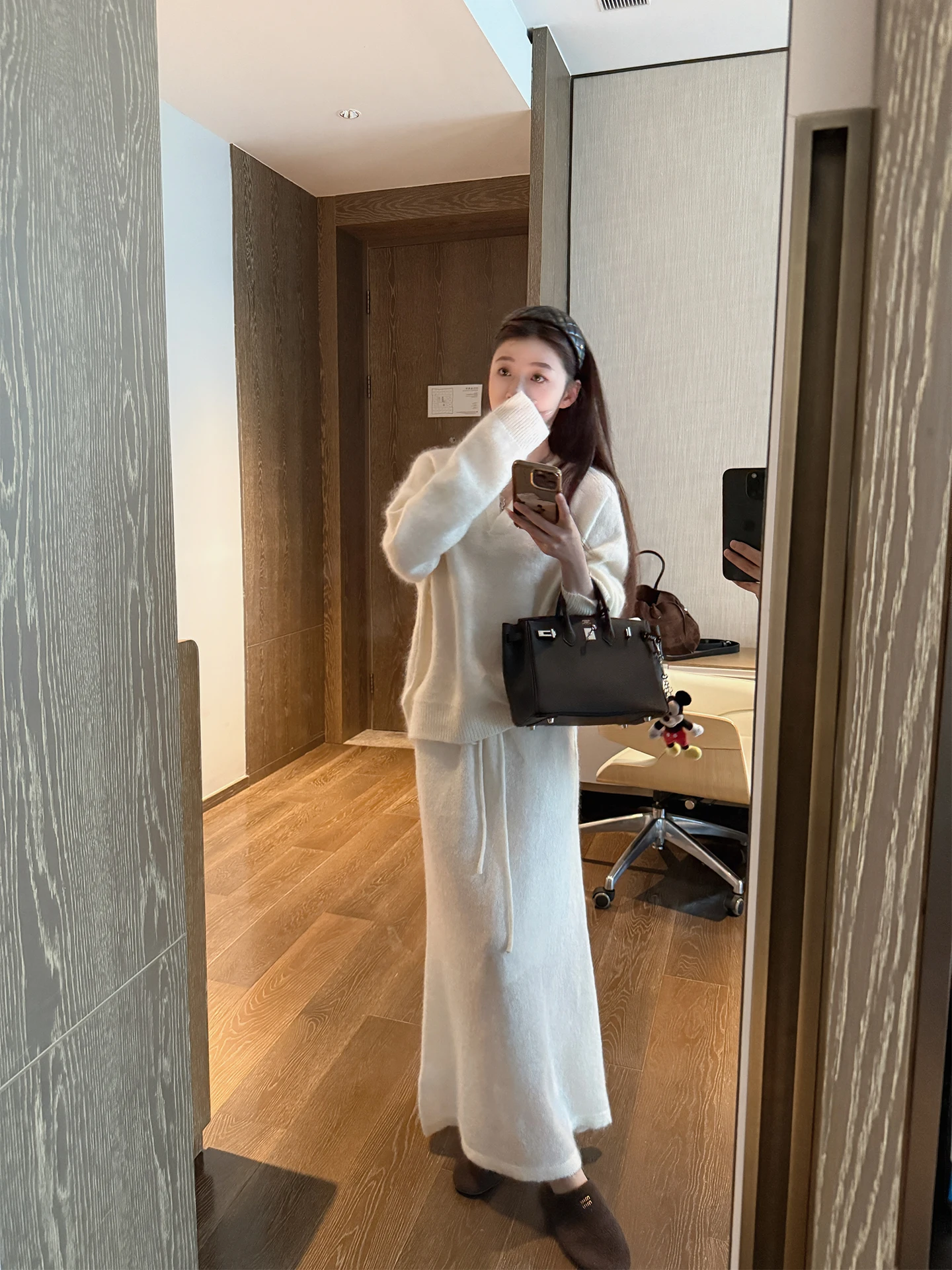 

Ультрамягкая юбка из шерсти с нежным ворсом, повседневного свободного кроя, для девочек, весенняя коллекция