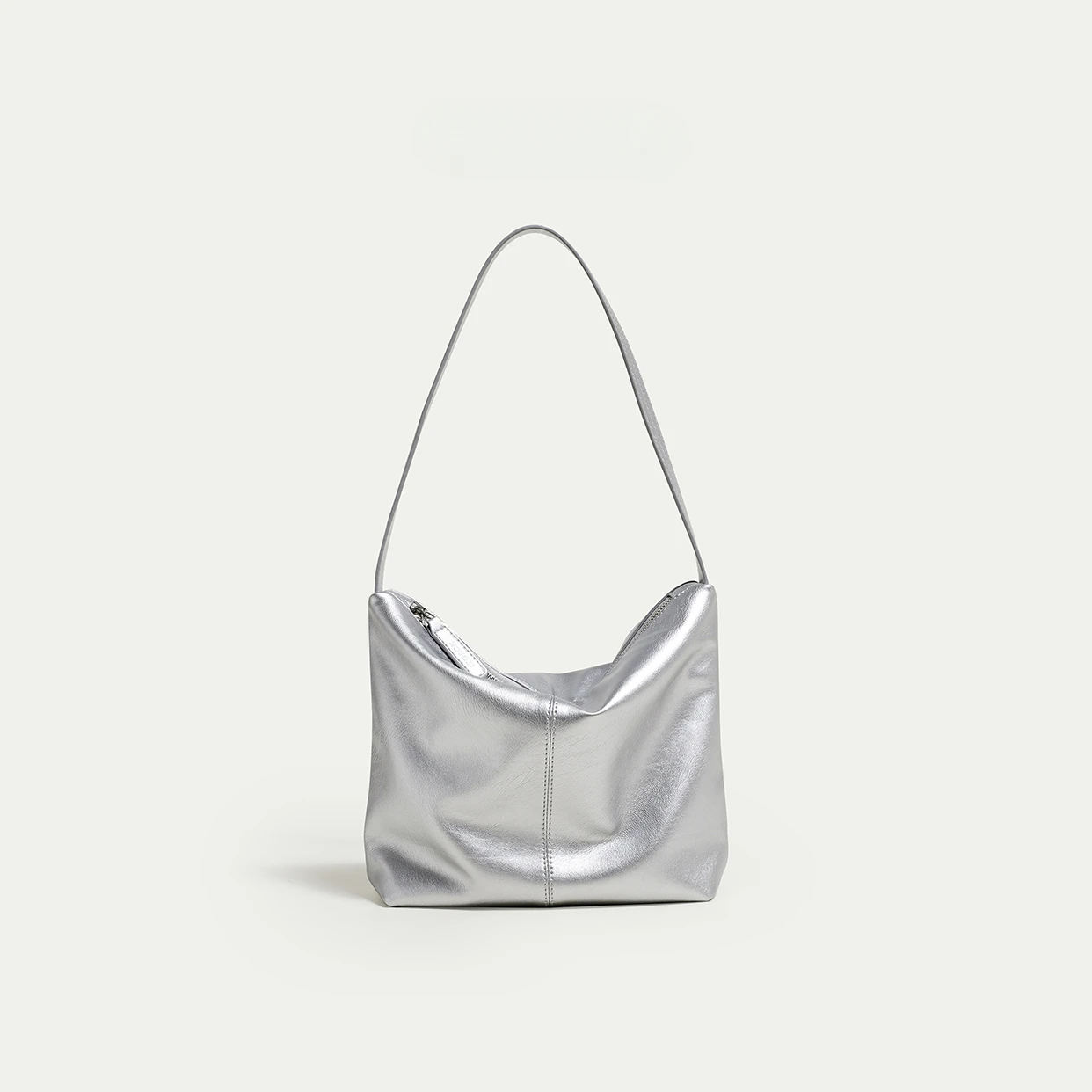 

Minimalist Silver Underarm Summer Lightweight Shoulder Bag