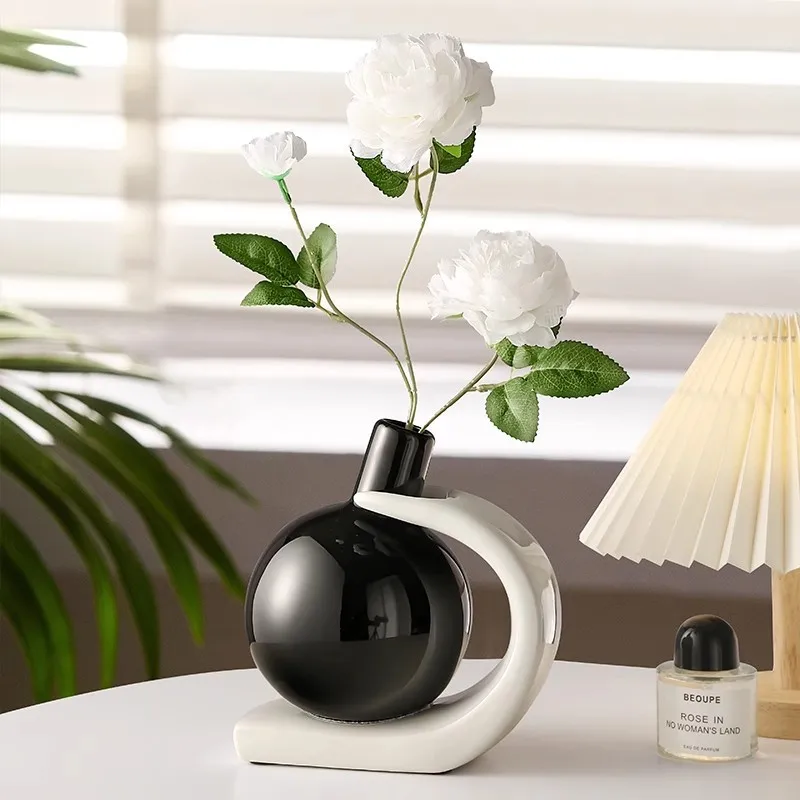 Modern Simple Ceramic Tabletop Dried Flower Vase Ornament Home Living Room Entrance Wine Cabinet TV Cabinet  Display Decor