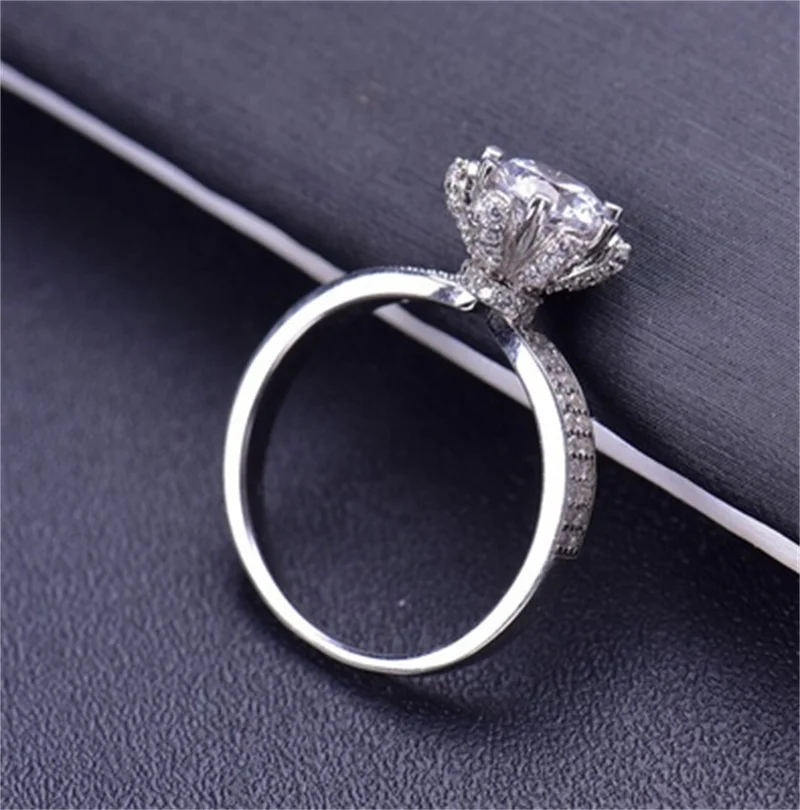 CC Wedding Jewelry Ring for Women Shine White Zirconia Stone Bridal Fashion Accessories Engagement Anel CC1683