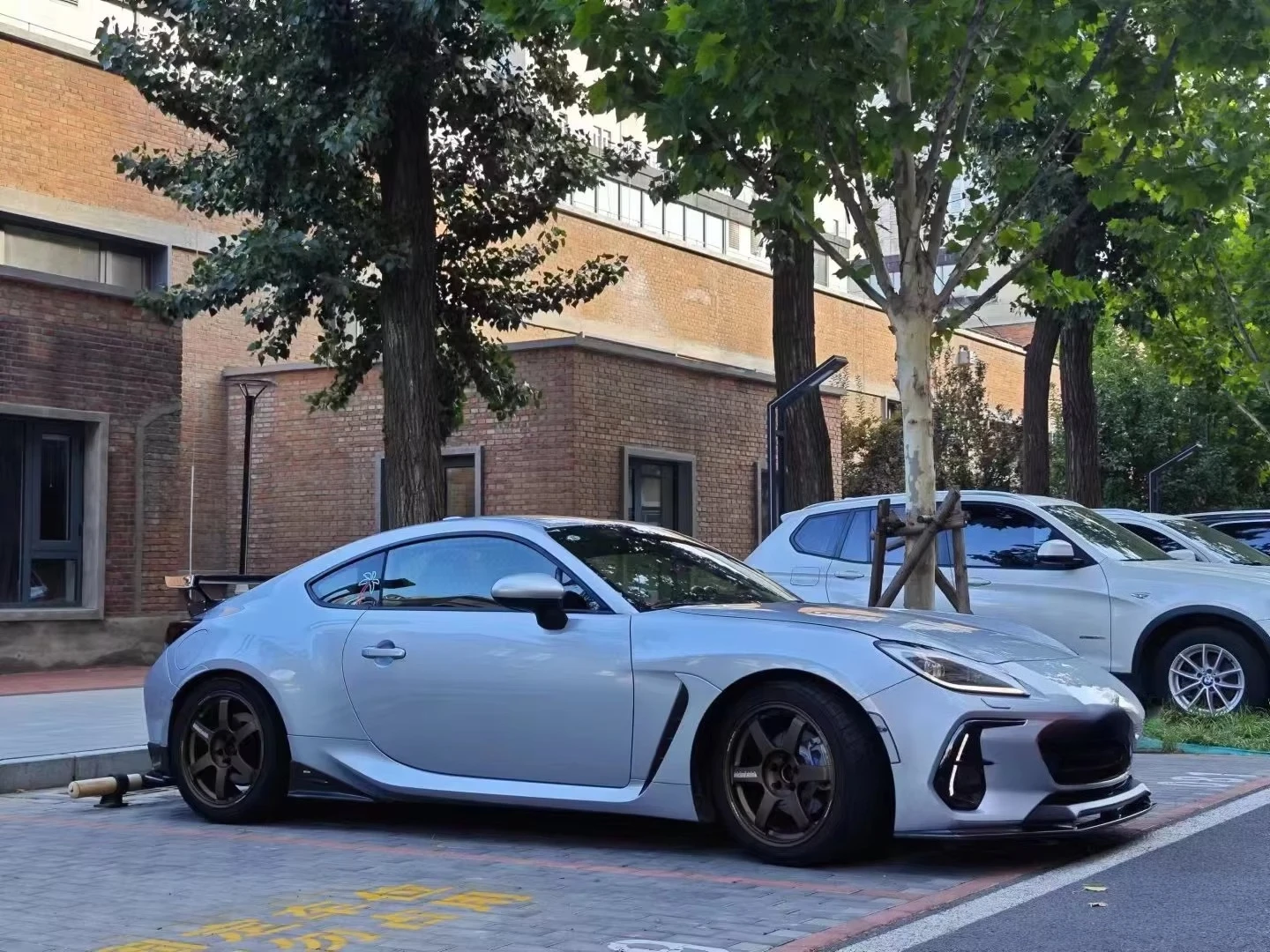 2022- High Quality Carbon Fiber/Frp Rear Spoilers Tail Fixed Wing Spoiler for Brz Zd8/For Gr86 Zn8 V-otex Style 6