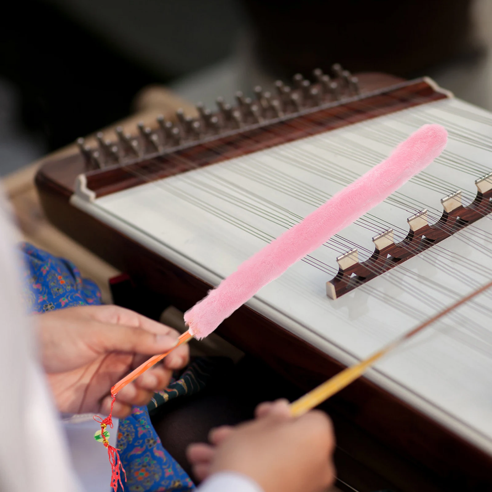 

Rabbit Hair Guzheng Cleaning Brush Plastic Handle Long Bristles Soft Zithers Instrument Maintenance Chinese String Cleaner