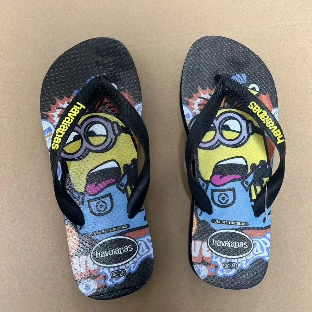 

Donald Duck drop shipping big size man slipper new summer mickey mouse Minions summer popular white black man slipper for women