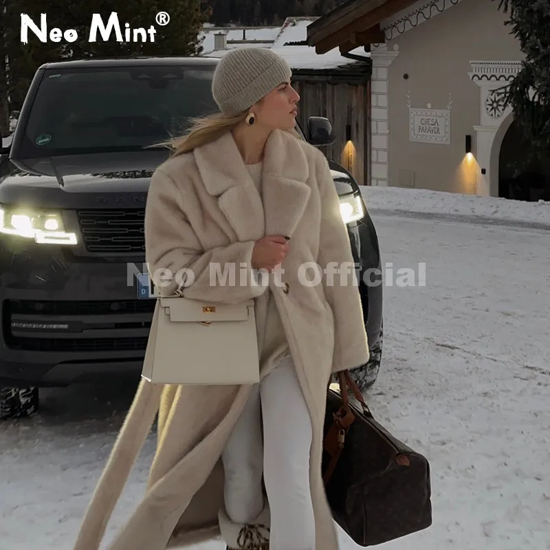 

Neo Mint, женская шуба из искусственного норкового меха с поясом, зима 2025, бежевая меховая куртка с градиентом, люксовый бренд, теплая верхняя одежда с капюшоном, пальто