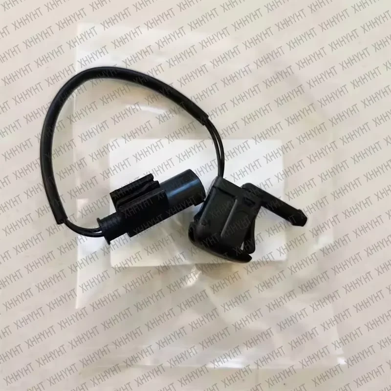 Picture 4: FOR Range Rover L322 2002-2012 Heated windscreen cleaner LR040670