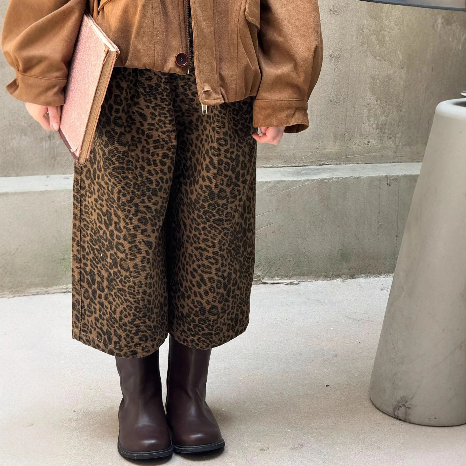 2025 autumn and winter new children's clothing girls'  leopard print cropped pants Korean children's casual wide leg pants