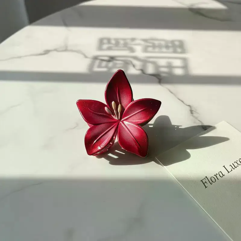 Hawaiian Flower Decor Shark Hair Claw Clips Strong Hold No Slip Hairpins for Women Beach Wedding Hair Accessories