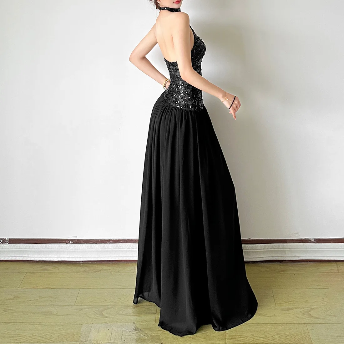 실큐 스팽글 패치워크 롱 드레스 여성용 홀터 오프숄더 백리스 가운 로브 미드나잇 프롬 파티 루치드 엘레강트 베스티도스