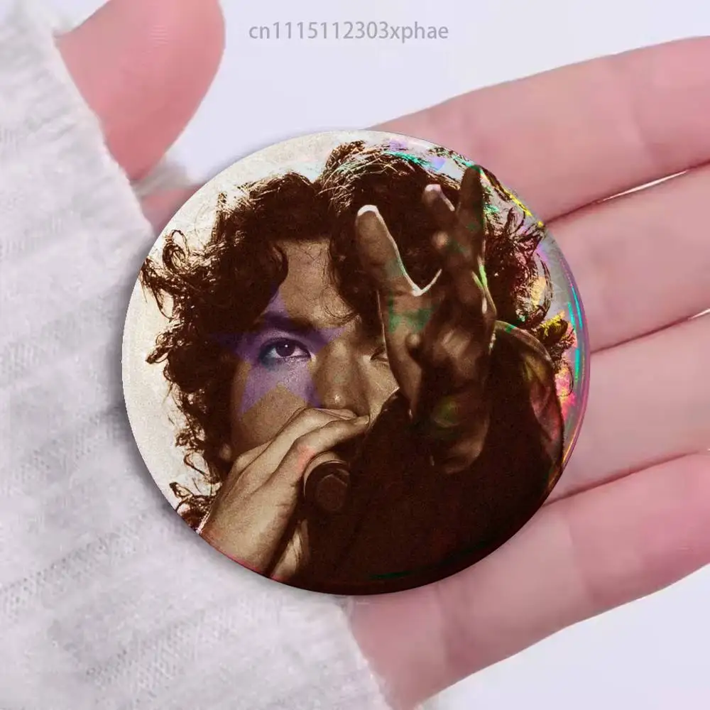 C-Conan G-Gray Wishbone Badges 25 32 44 58 75 mm Round Customizable Wholesale Fan goods Self-made fan freebies