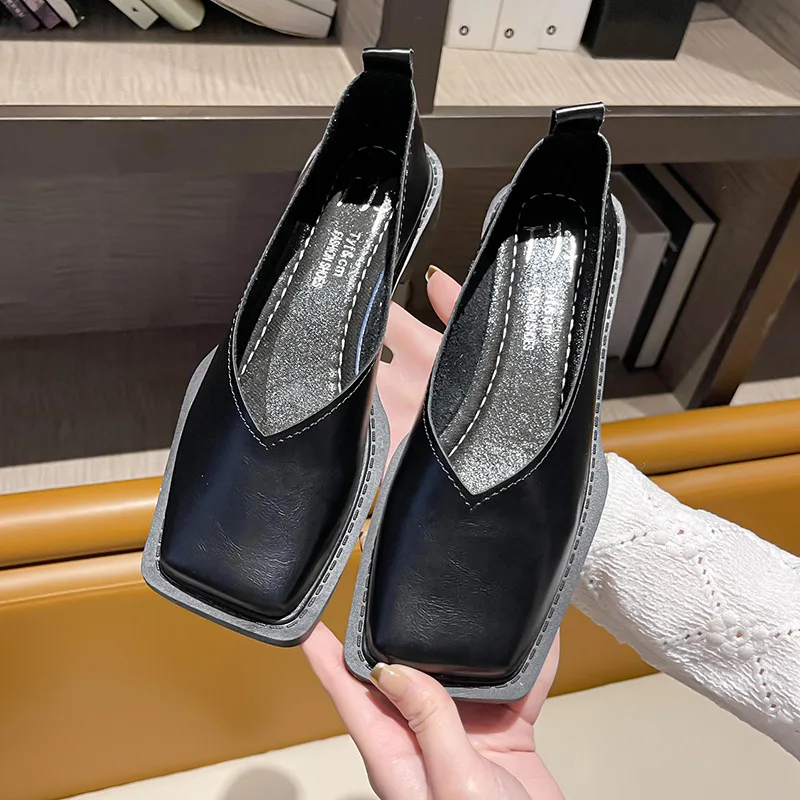 Spring New 2024 Flat Shoes Women Square Toe Single Shoes Simple Temperament Leather Shoes round toe heels