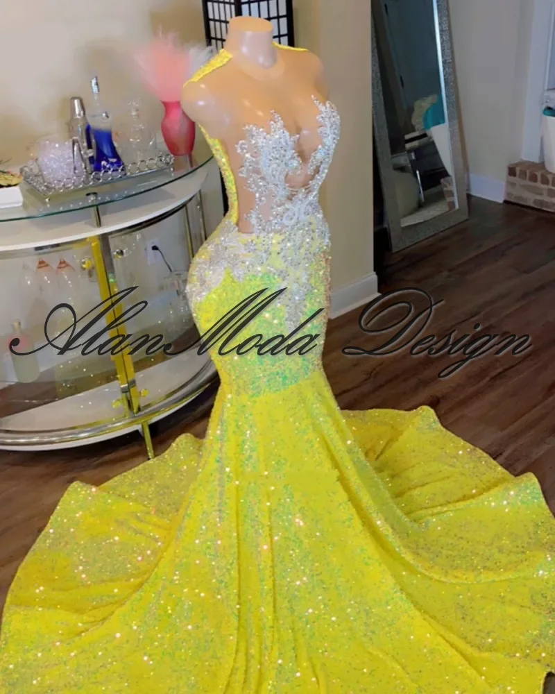 Sexy durchsichtige gelbe Ballkleider 2025, schwarzes Mädchen, luxuriöse Diamant-Pailletten-Meerjungfrau-Partykleider für Frauen, Abendkleid, individuell gestaltet